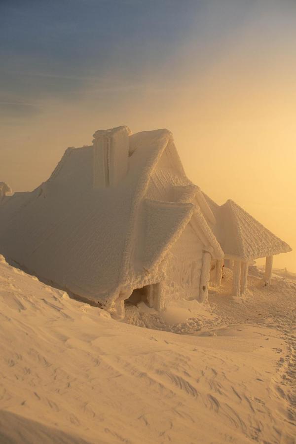 Domek Nad Sanem Zagorz Esterno foto